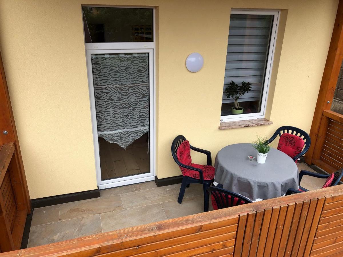 Ferienwohnung Muench รูโดลชตัดท์ ภายนอก รูปภาพ