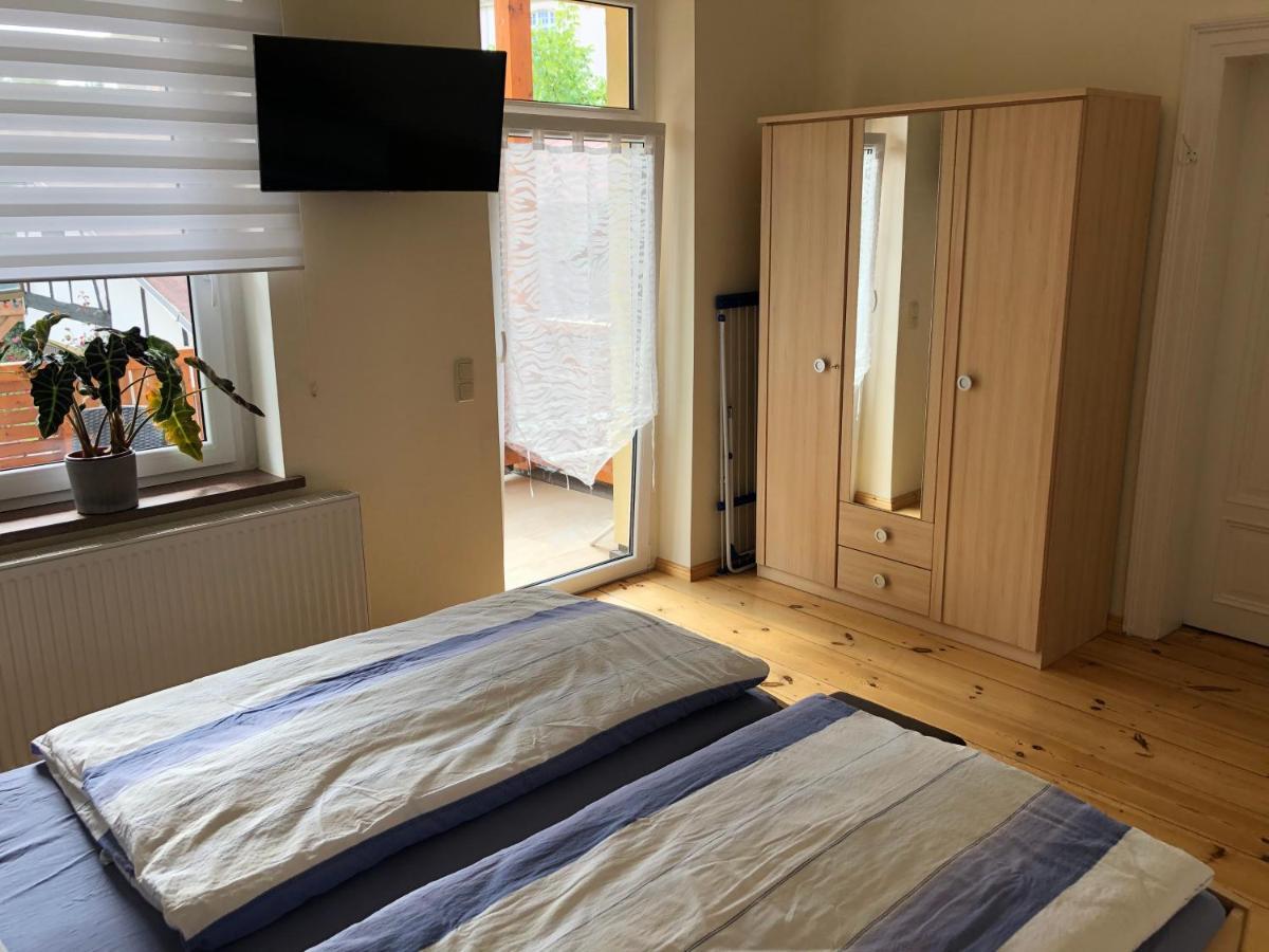 Ferienwohnung Muench รูโดลชตัดท์ ภายนอก รูปภาพ