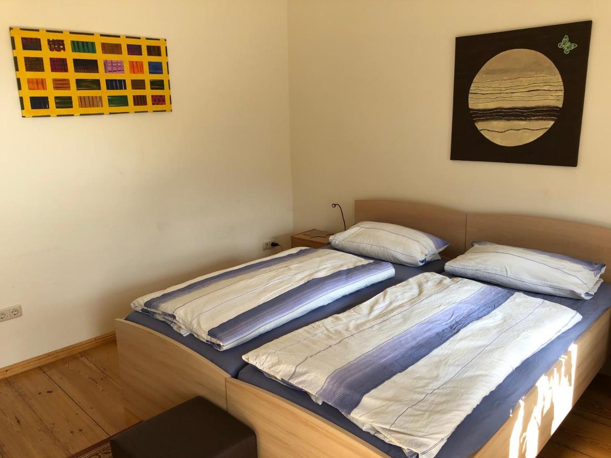 Ferienwohnung Muench รูโดลชตัดท์ ภายนอก รูปภาพ