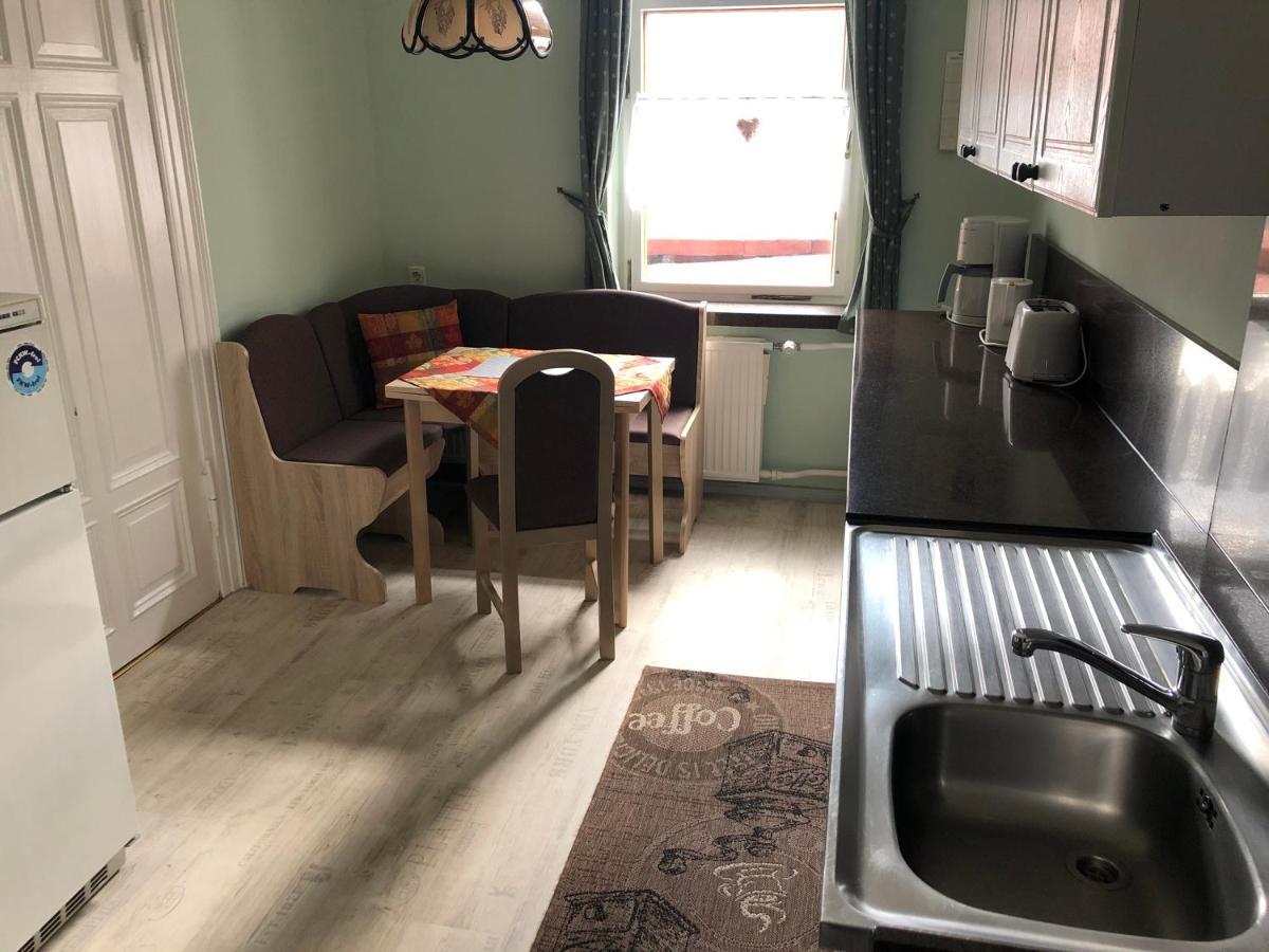 Ferienwohnung Muench รูโดลชตัดท์ ภายนอก รูปภาพ